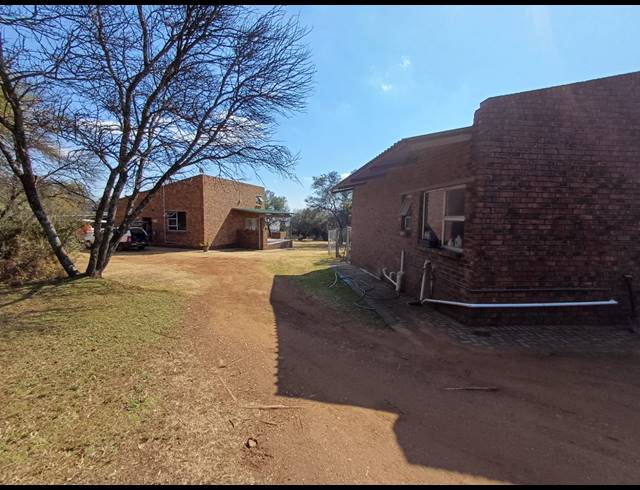 1 BEDROOM HOUSE TO LET IN BRAKFONTEIN AH